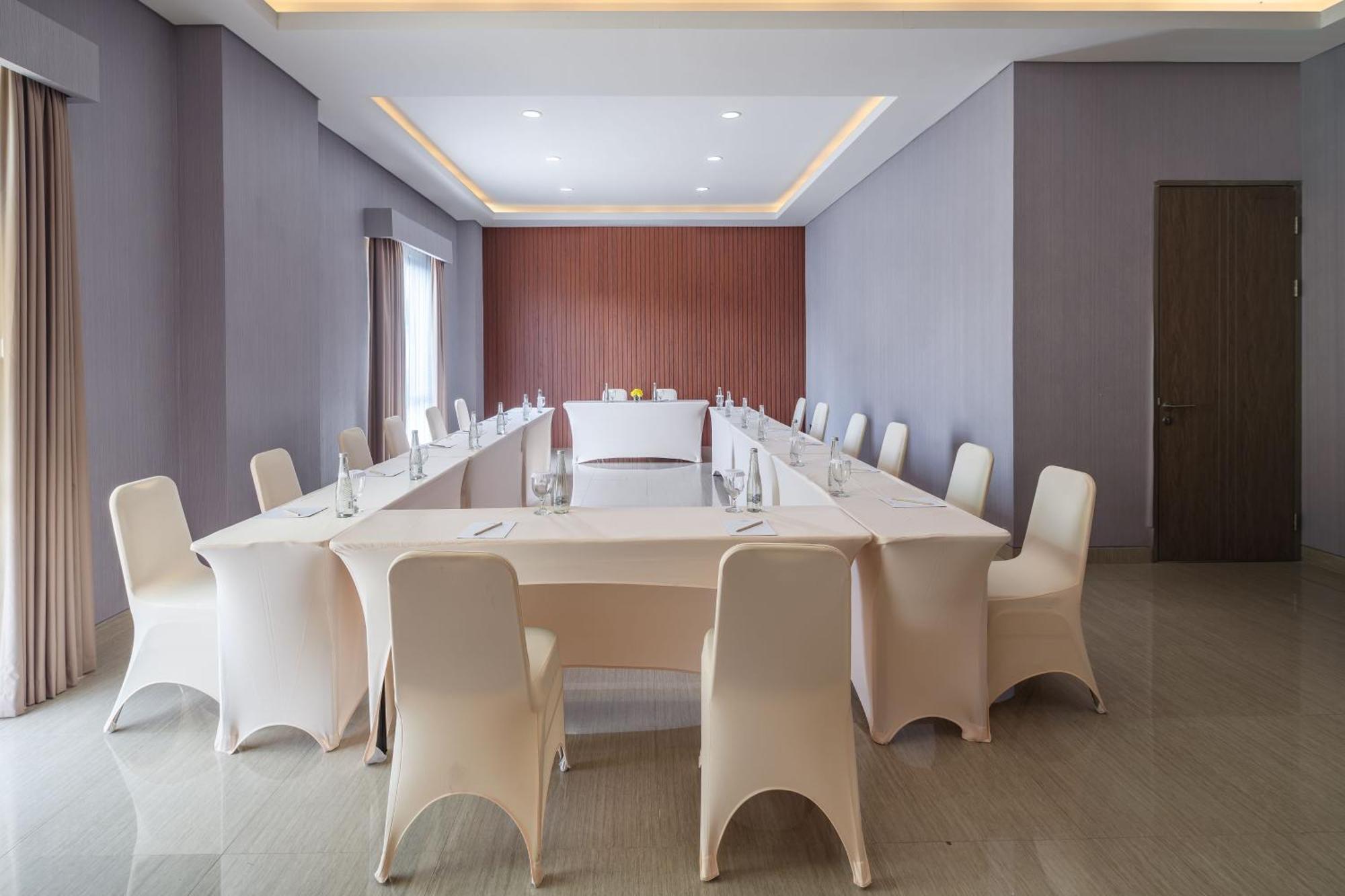 Hotel Santika Blitar المظهر الخارجي الصورة