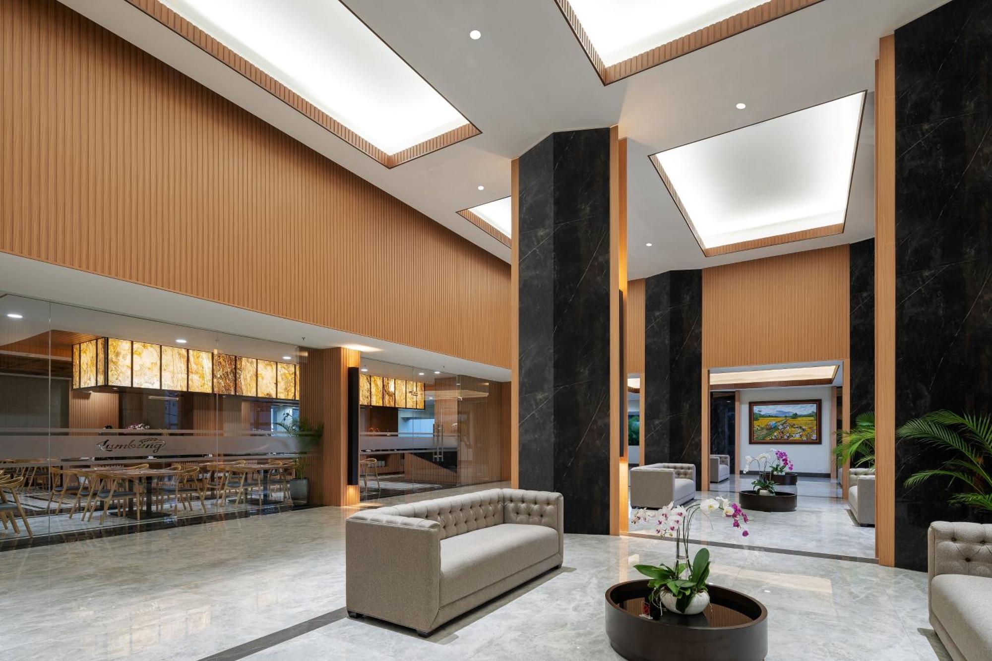 Hotel Santika Blitar المظهر الخارجي الصورة